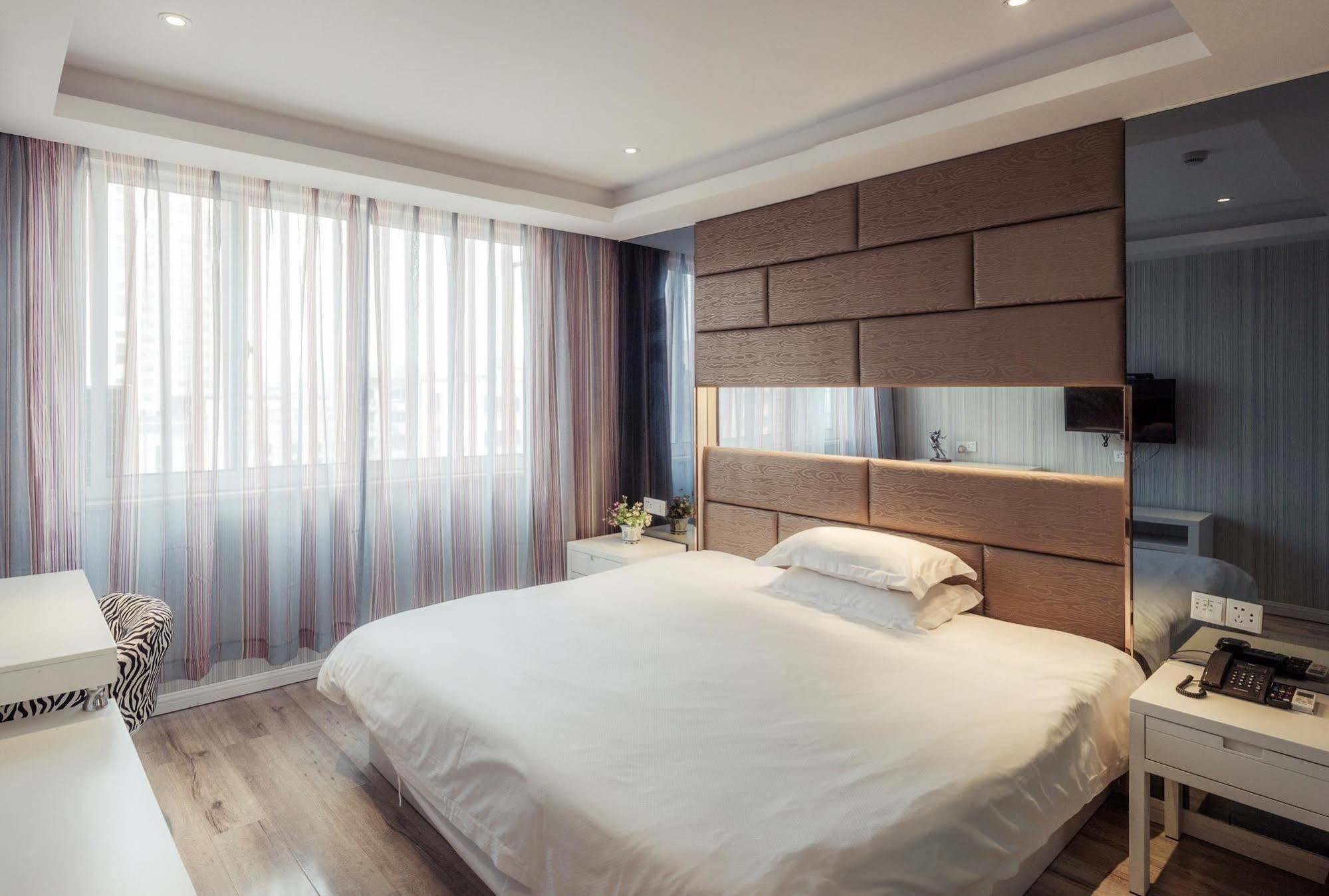 Milan Fashion Hotel Deqing Luaran gambar