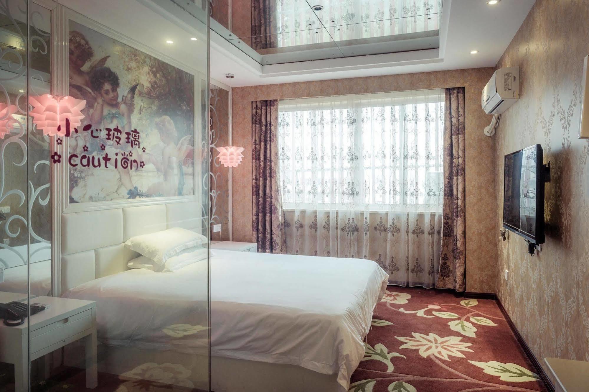 Milan Fashion Hotel Deqing Luaran gambar