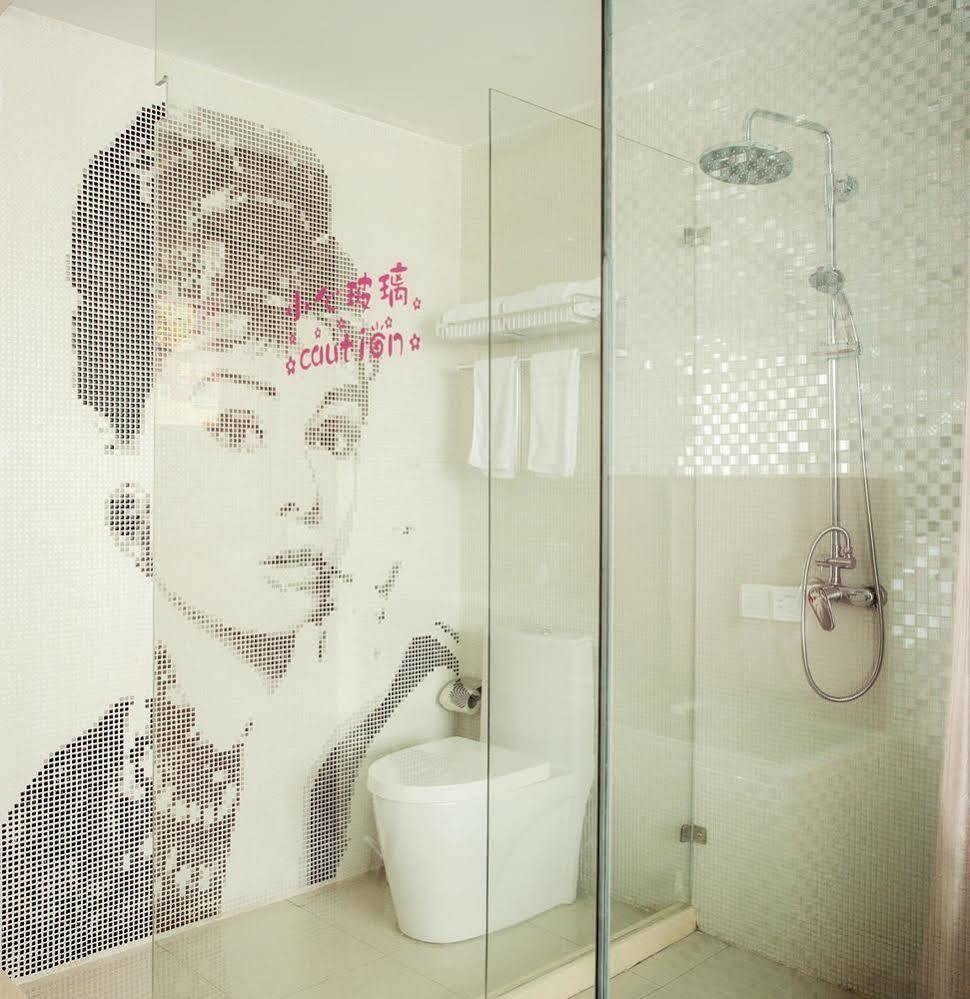 Milan Fashion Hotel Deqing Luaran gambar