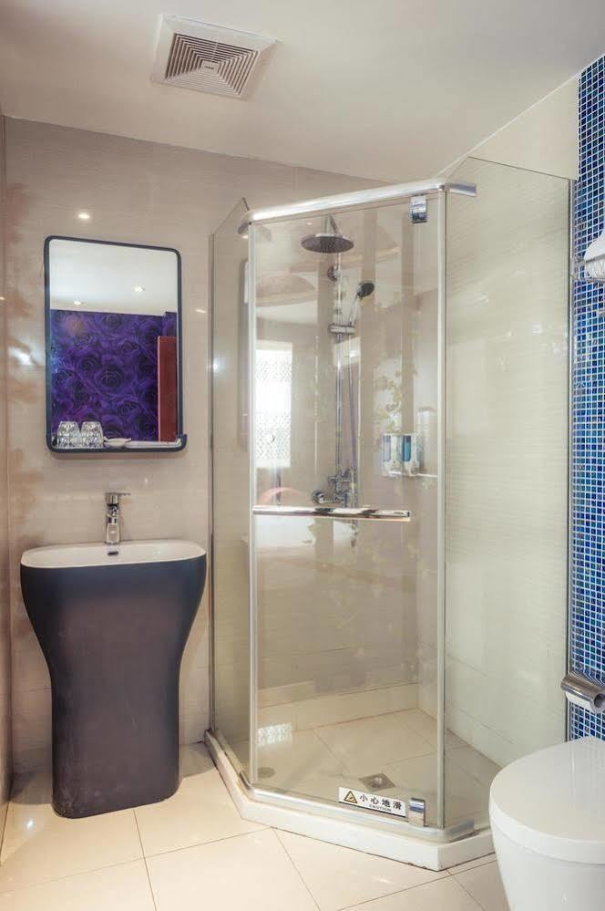 Milan Fashion Hotel Deqing Luaran gambar